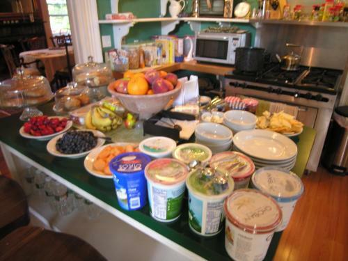 Delano Homestead Bed & Breakfast