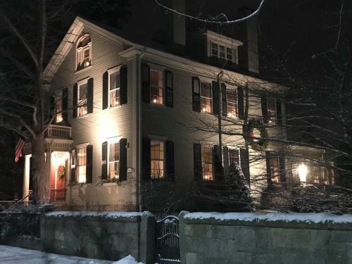 Delano Homestead Bed & Breakfast
