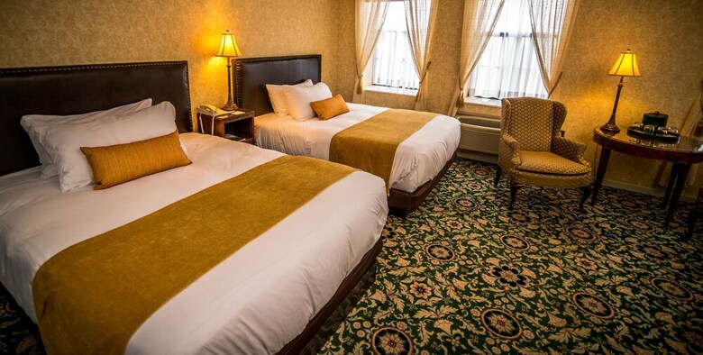 Hotel Landmark Inn