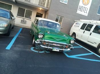 Motel Hotel Royal Oak
