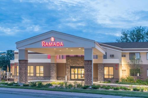 Hotel Ramada By Wyndham Minneapolis Golden Valley