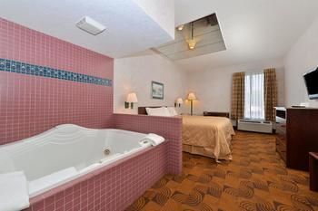 Hotel Americas Best Value Inn & Suites