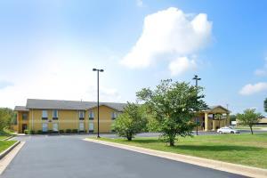 Hotel Americas Best Value Inn & Suites