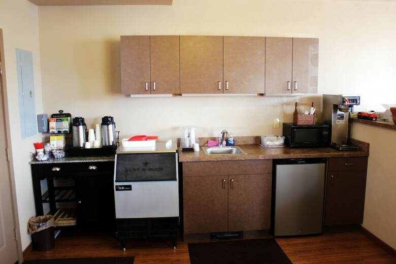 Hotel Country Motor Inn