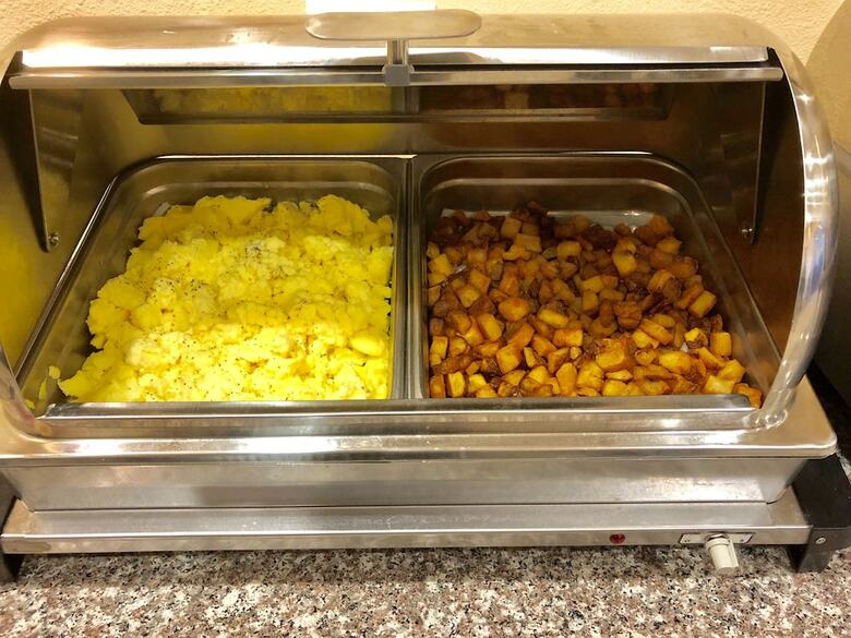 Hotel Quality Inn & Suites