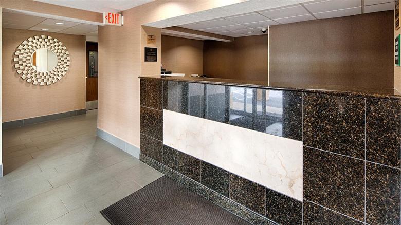 Hotel Best Western Adena Inn