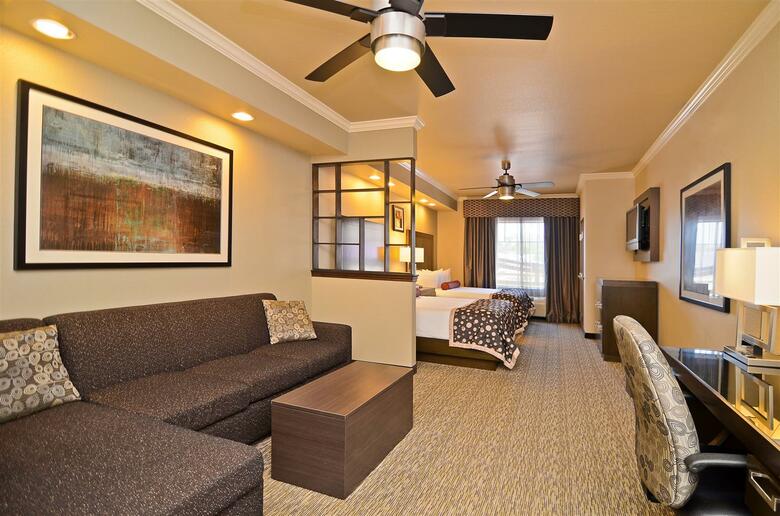 Hotel Best Western Premier Crown Chase Inn & Suites