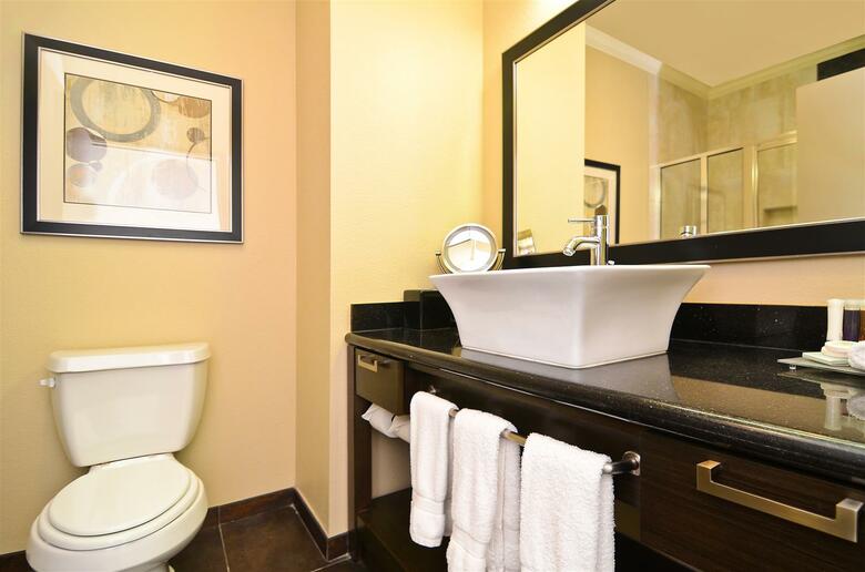 Hotel Best Western Premier Crown Chase Inn & Suites