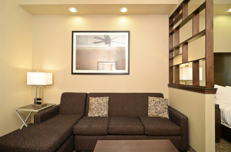 Hotel Best Western Premier Crown Chase Inn & Suites