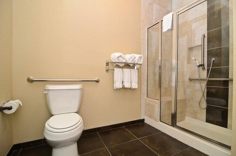 Hotel Best Western Premier Crown Chase Inn & Suites