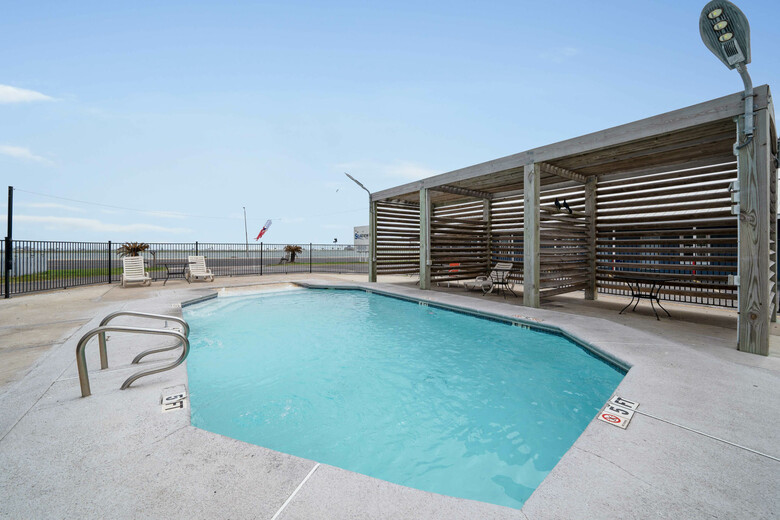 Sea View Motel