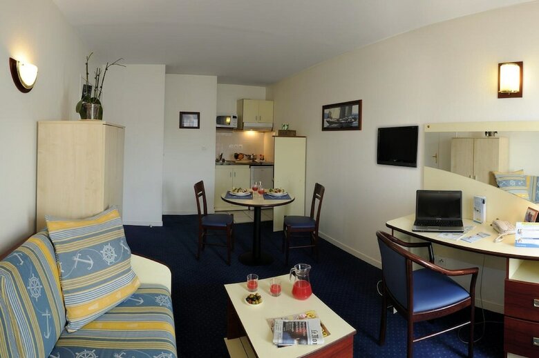 Hotel Appart�city Nantes Chateau