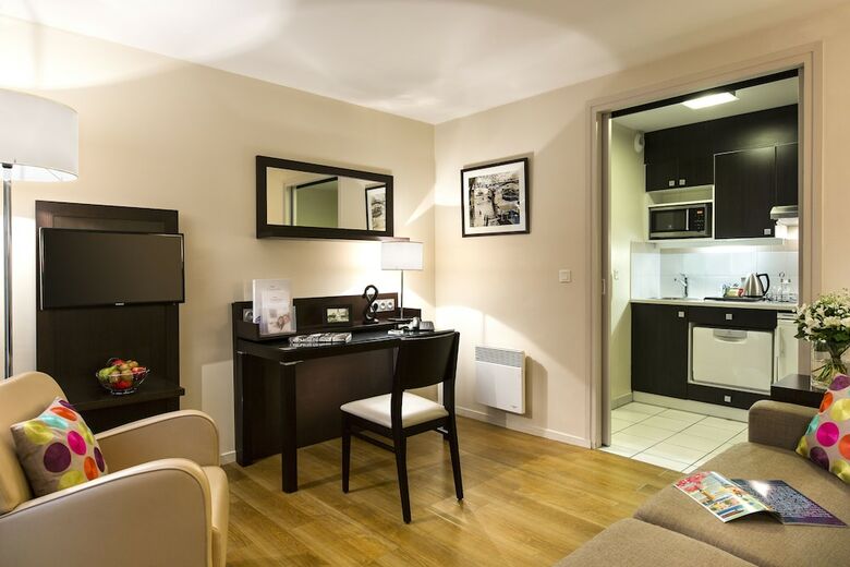Aparthotel # Citadines Republique Paris