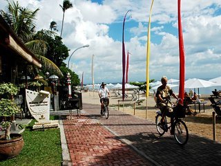 Hotel Respati Beach