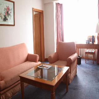 Rosedale Hotel&suites