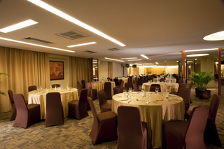 Hotel Grand Tropic Suites