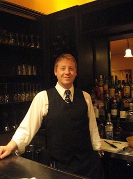 Camas Hotel