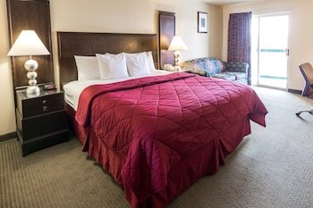Hotel Cedars Inn
