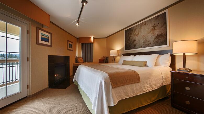 Best Western Plus Silverdale Beach Hotel
