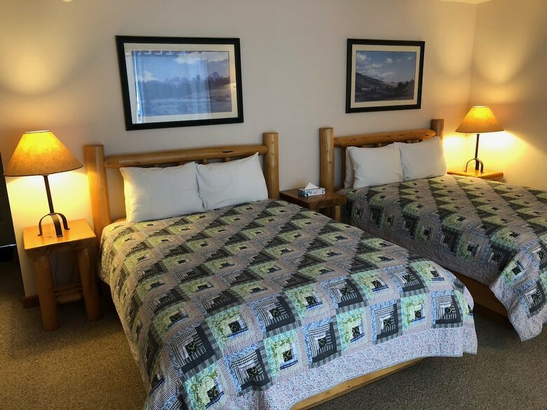 Posada River Run Inn