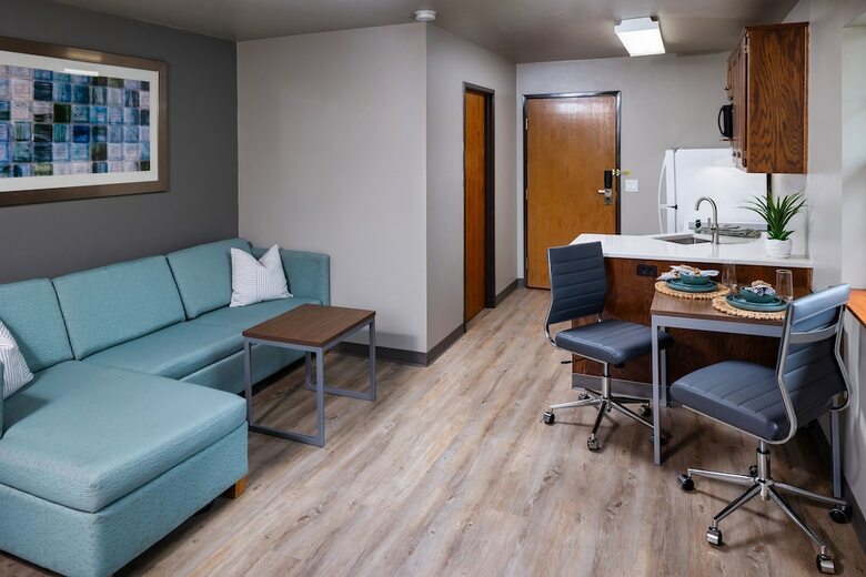 Hotel Extended Stay Airport