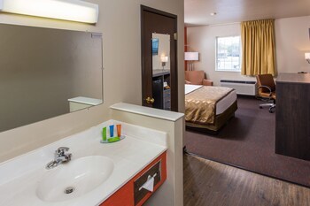 Hotel Airport Settle Inn