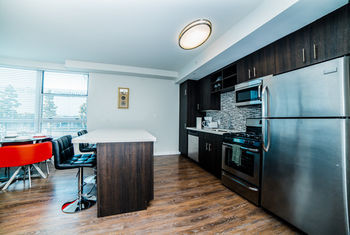 Aparthotel Ginosi Figaro Suites