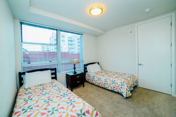 Aparthotel Ginosi Figaro Suites