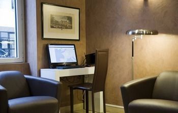Hotel H�tel Pierre Nicole