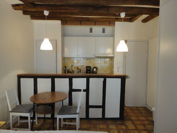 Apartments - Into Paris