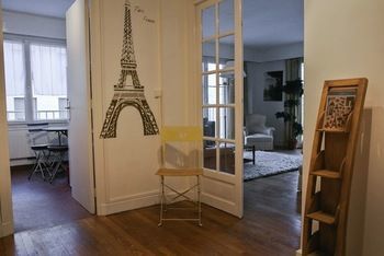 Apartments - Into Paris