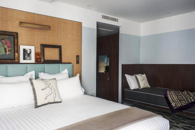 Hotel H�tel Eiffel Blomet