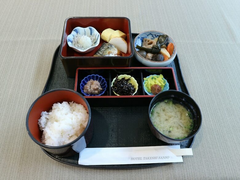 Hotel Takeshi Sanso