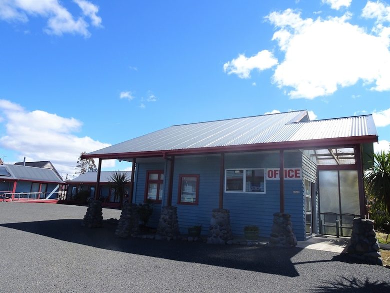 Adventure Motel