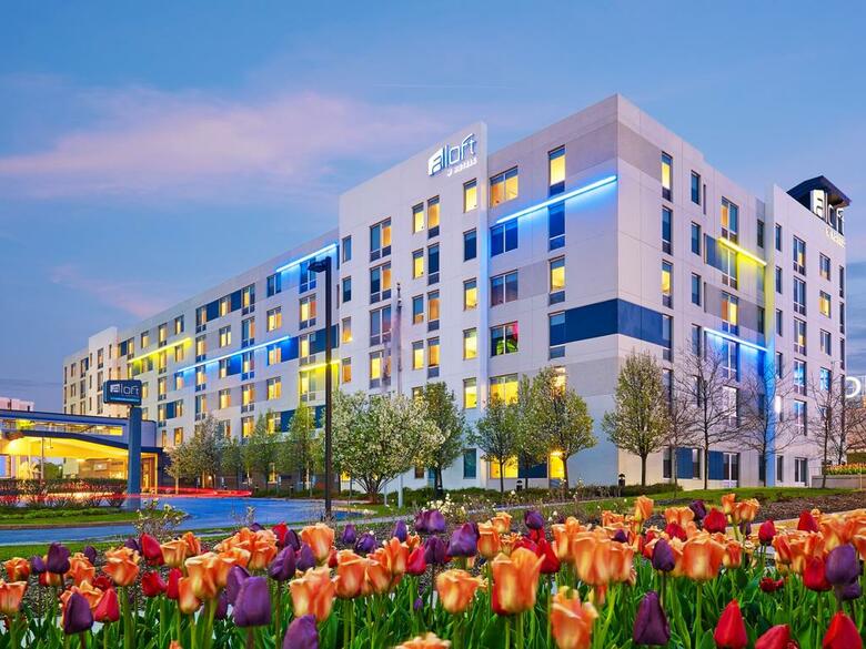 Hotel Aloft Chicago O'hare