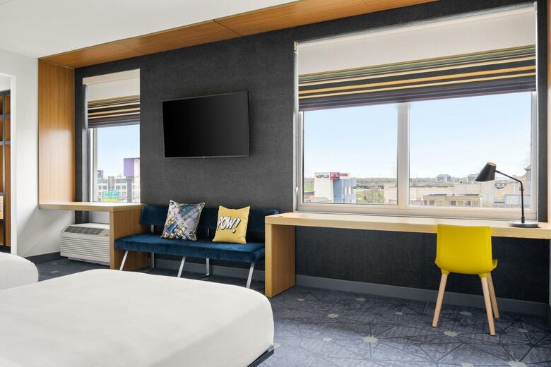 Hotel Aloft Chicago O'hare