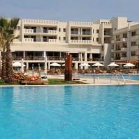 Hotel Capital Coast Resort & Spa