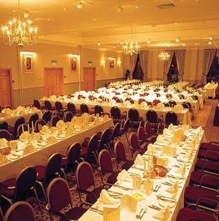 Hotel De Vere Belton Woods (.)