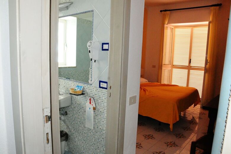 Hotel Corona