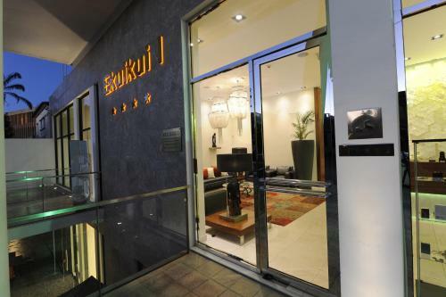 Hotel Ekuikui I