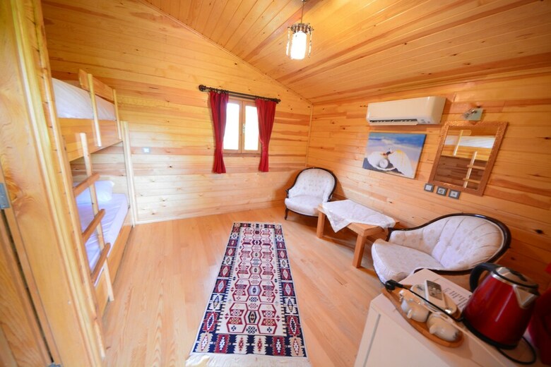 Lemon Garden Lodge