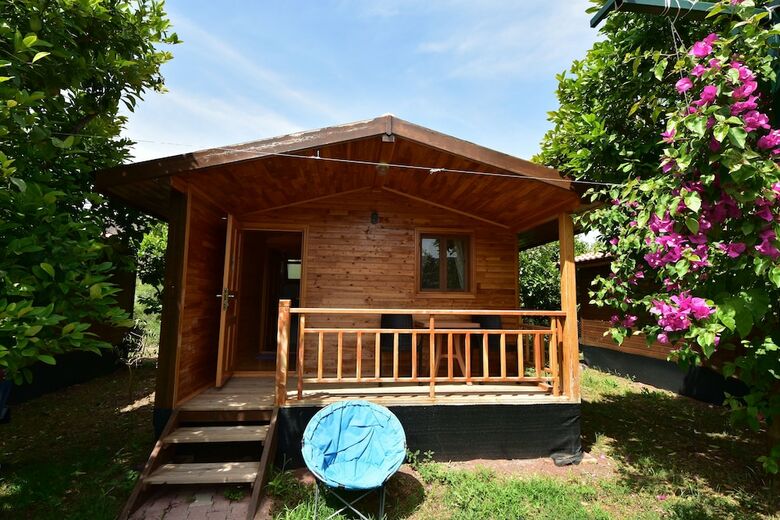 Lemon Garden Lodge