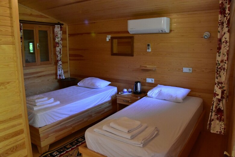 Lemon Garden Lodge