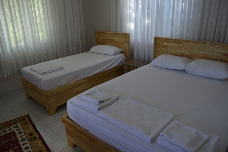 Lemon Garden Lodge
