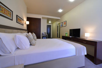 Hotel Minotel Barsam Suites