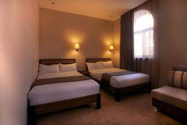 Bass Boutique Hotel