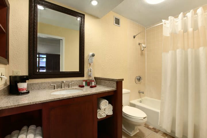 Hotel Ramada Conference Center Jacks