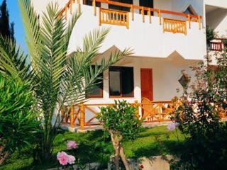 Antik Hotel / Alanya