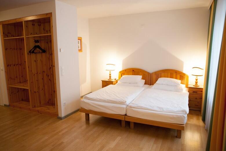 Hotel Caroline