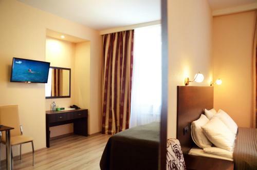 Hotel By The Hermitage